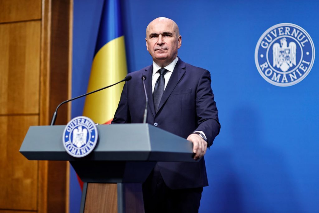 Radu Delicote, despre eventualitatea căderii Guvernului: „Cel mai probabil s-ar putea reface alianța PSD-PNL-UDMR, și cu USR, cu un alt premier, cel mai probabil tot de la PNL”