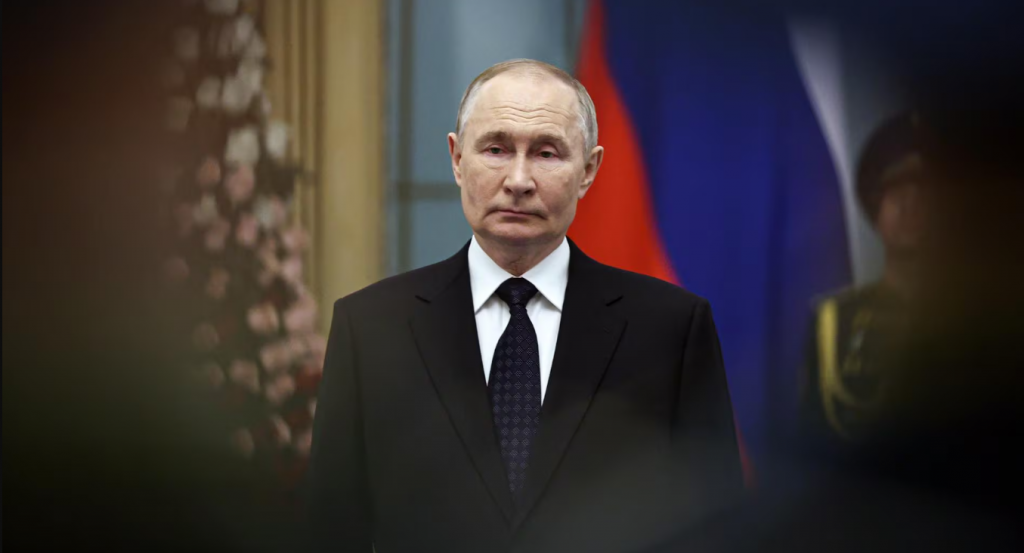 The Atlantic: „Putin nu mai poate ascunde catastrofa sa. Dictatorul rus a pierdut controlul asupra narațiunii”