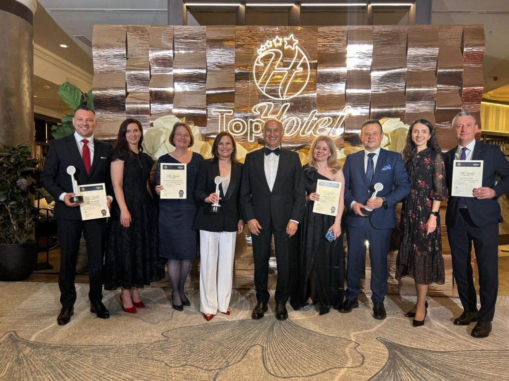 ANA Hotels, reconfirmare a excelenței în ospitalitatea românească: 7 distincții obținute la TopHotel Awards 2026