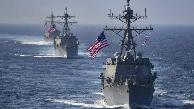 Trump anunță că Statele Unite vor începe luni escortarea navelor blocate în Strâmtoarea Ormuz, la cererea țărilor „nevinovate”, victime ale conflictului din Orientul Mijlociu: „Dacă Iranul va interfera, vom răspunde cu forță”