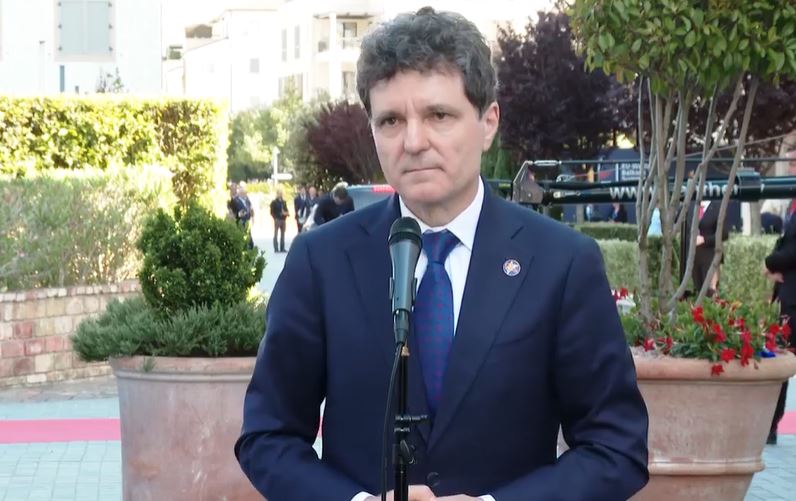 Nicușor Dan a făcut declarații noi despre drona maritimă care a explodat în Portul Constanța: „Autoritățile din Ucraina au informat România înainte ca drona să se autodetoneze. Nu știu momentul exact, dar zona fusese deja evacuată”