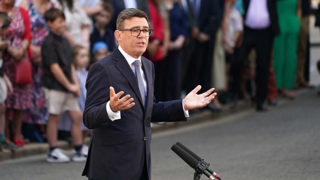 Noul premier britanic Andy Burnham a anunțat eliminarea TVA-ului aplicat facturilor la electricitate din luna octombrie