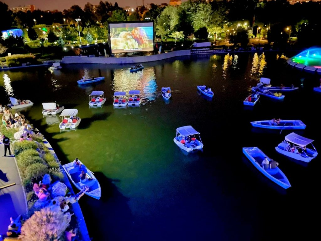 Cinema sub Stele ajunge în Parcul Drumul Taberei. Ce filme rulează în weekend