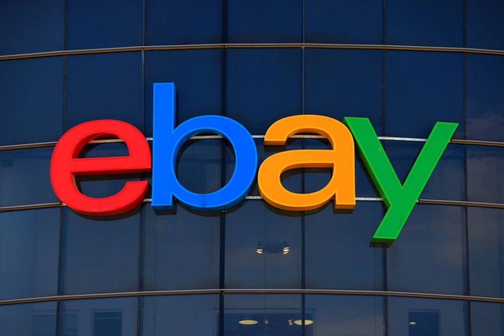 eBay plătește 55,7 milioane de dolari după campania de hărțuire a doi bloggeri
