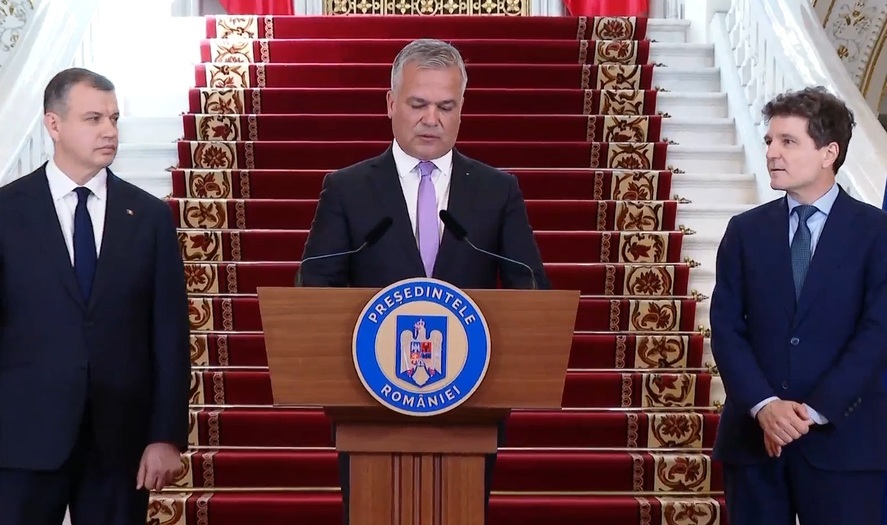 Sondaj ARP. Cum a schimbat criza politică intenția de vot? Mai mult de jumătate dintre români spun că niciuna dintre variantele propuse până acum pentru funcția de Premier nu este potrivită. 33,2% dintre participanții la sondaj vor alegeri anticipate