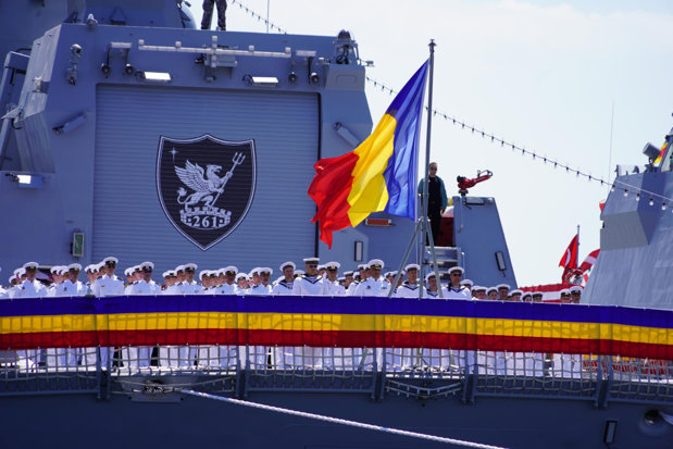 S-a aflat cu ce va fi echipată corveta „Contraamiral August Roman” a Marinei României. Compania ASELSAN ne-a vândut un pachet de sisteme navale dezvoltate în Turcia. Va avea radar CENK 200 şi sistemul AHTAPOT 100