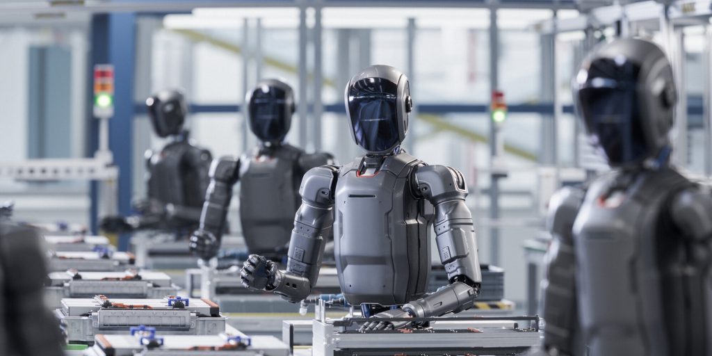 Ce pot face roboții în 2026? De la treburi casnice, până la transportarea muniției pe frontul din Ucraina, roboții devin tot mai indispensabili în viața de zi cu zi