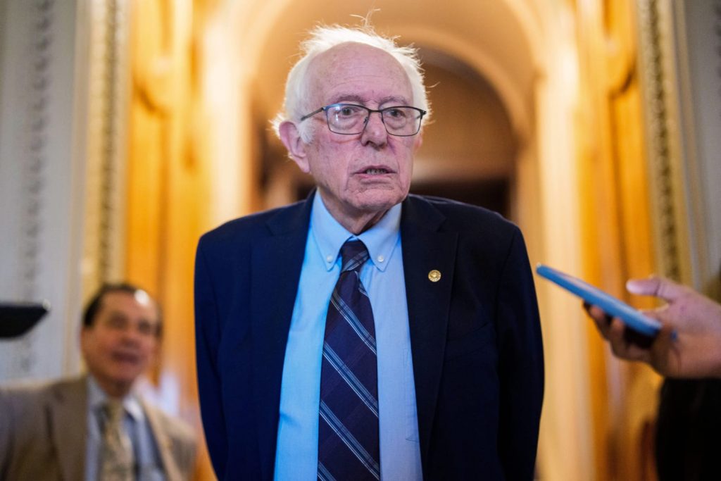 Bernie Sanders și Greg Casar propun interzicerea dezvoltării și utilizării Inteligenței Artificiale Superinteligente în Statele Unite