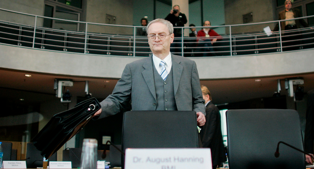 August Hanning, fostul șef al Serviciului german de Informații, a fost arestat pentru spionaj și divulgare de secrete de stat
